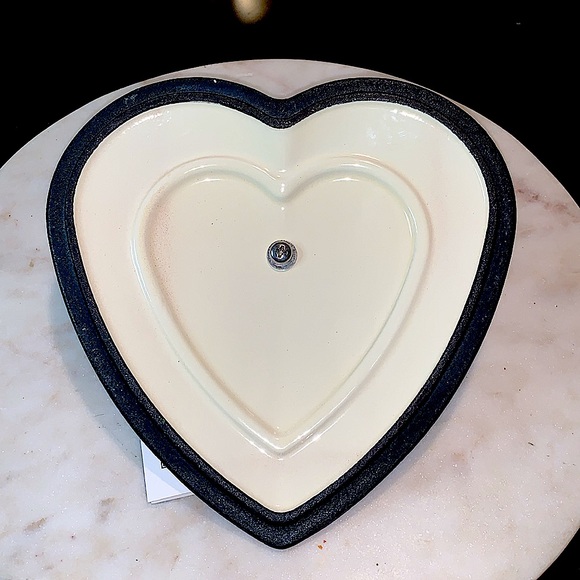 SMITH & CLARK IRONWORKS HEART 2 PC DUTCH OVEN 1 QT RED ENAMEL NEW - Picture 7 of 8